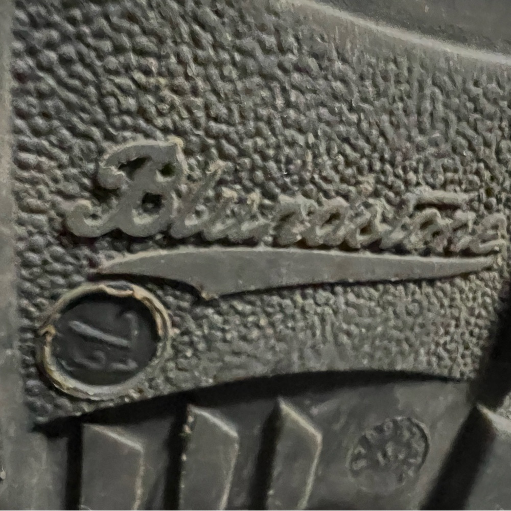 Blundstone CSA Approved Size 7.5 - Picture 4 of 8